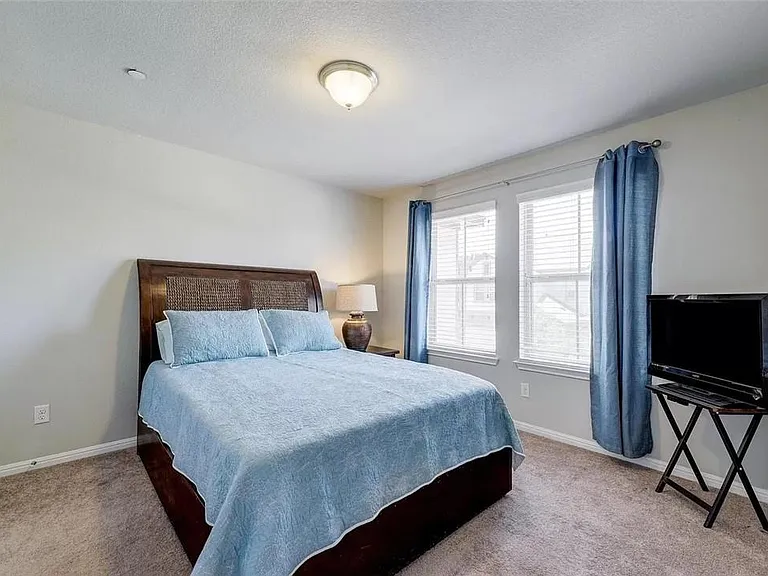 2304 S Lakeline Blvd #213 — Photo 18