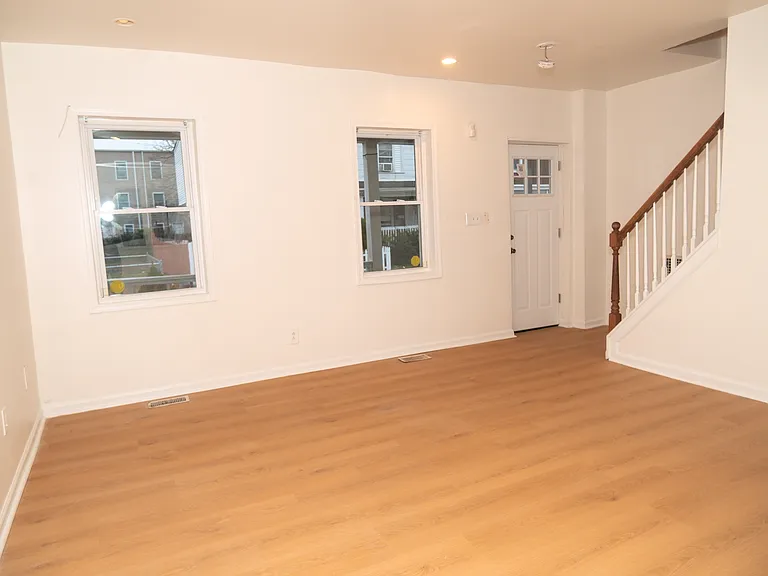 2715 N West St — Photo 3