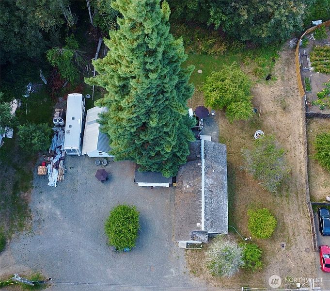 4th image of 714 S Valley St
