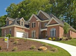 417 Ironwood Dr, Canonsburg, PA 15317