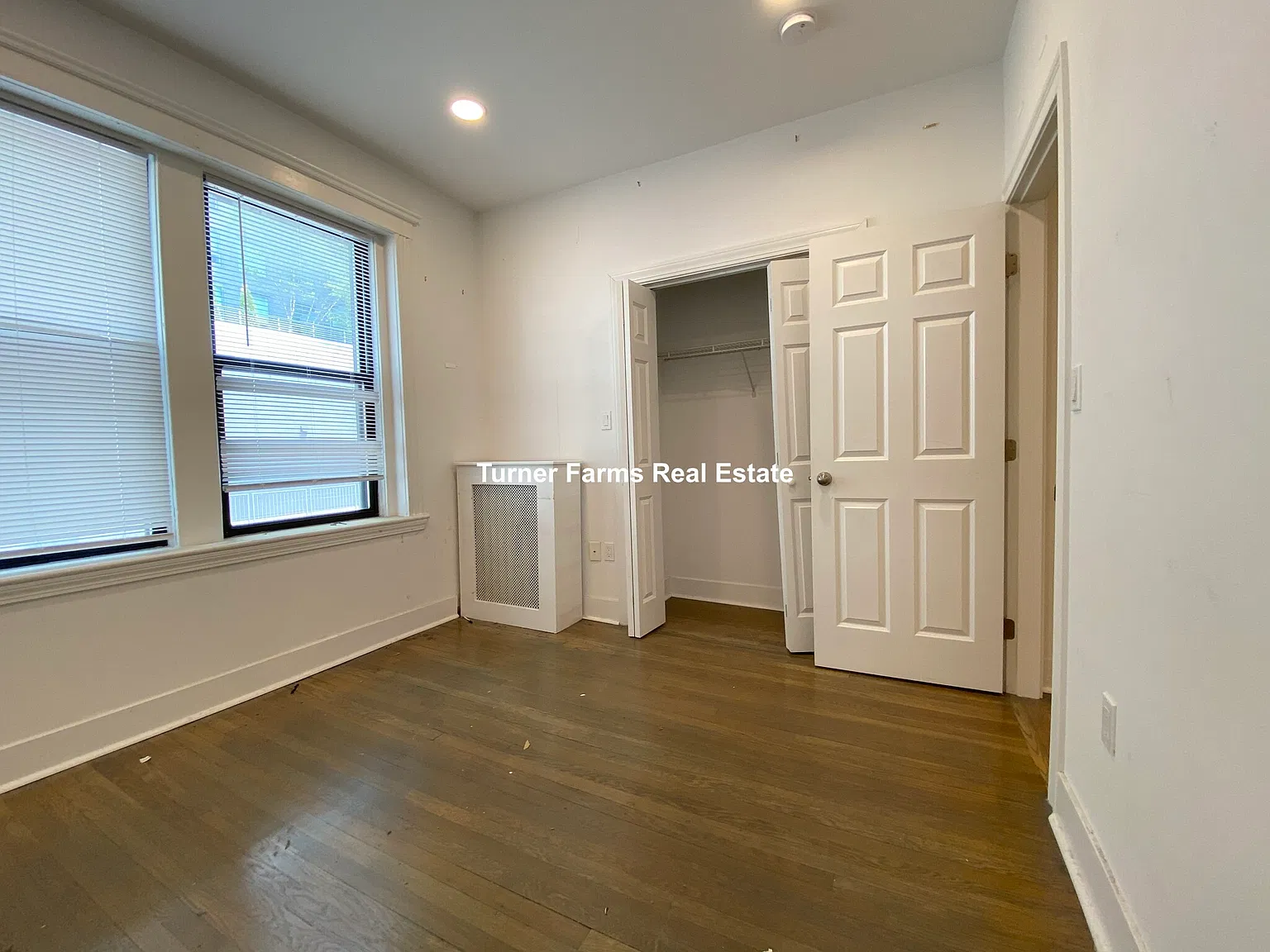 2 bed, 8888 sqft, $3,450 — Photo 3