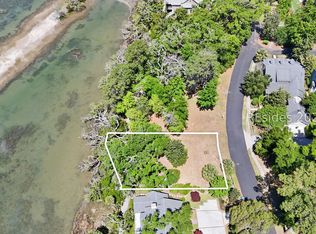 126 Gautier Pl, Beaufort, SC 29902