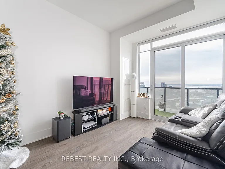 470 Front St W #2603 — Photo 17
