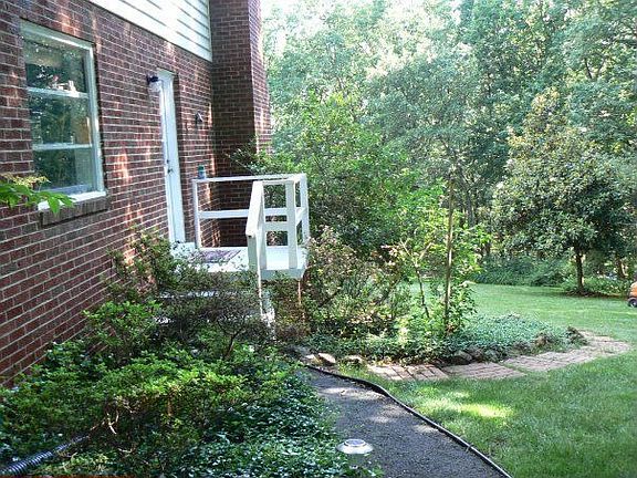 5th image of 7282 Beauregard Ct