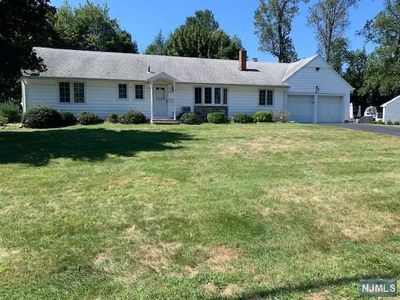 42 Sunnyside Rd, Mahwah, NJ, 07430