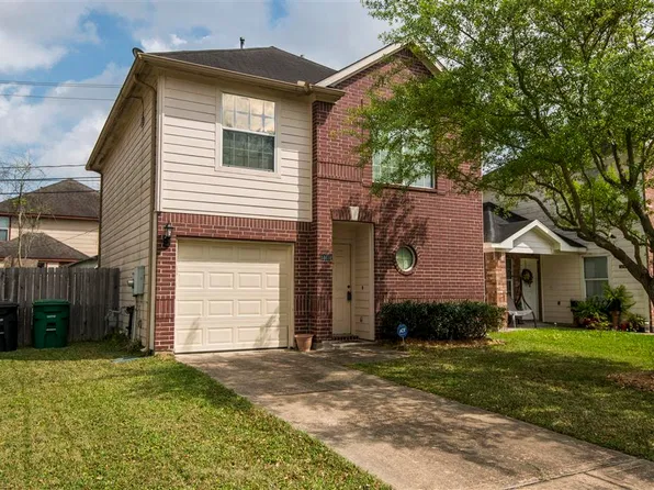 5911 Santa Cecilia Ln, Houston, TX 77017