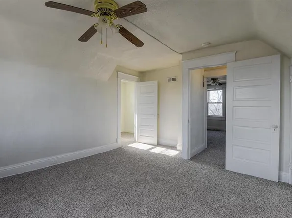 318 N 10th St, Kansas City, KS 66102