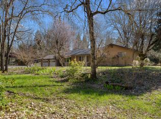 235 Barbara Dr, Grants Pass, OR 97526