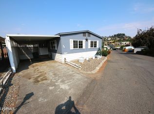 802 N 40th Ave Unit 40, Yakima, WA 98908