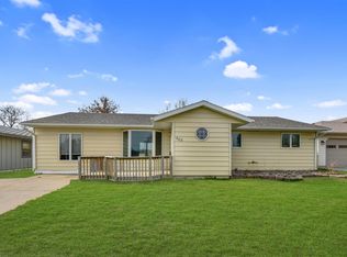 629 19th Ave SW, Minot, ND 58701