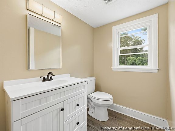 5th image of 602 Lewis St