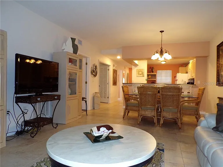 1462 Rio De Janeiro Ave #B-103 — Photo 27