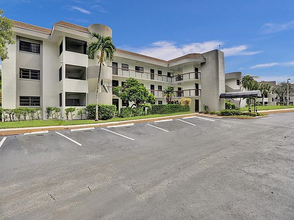 2nd image of 7579 NW 79th Avenue #302