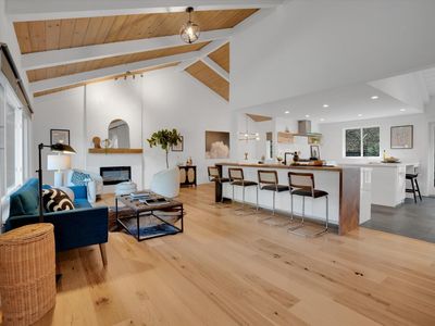 30 Moraga Via, Orinda, CA, 94563