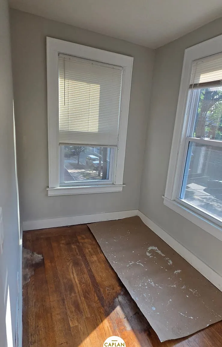 5 bed, $3,350 — Photo 3