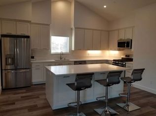 3622 Coffey Ln, Santa Rosa, CA 95403