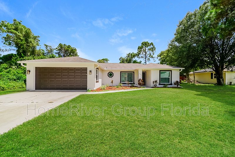 1st image of 3693 Oconto Ave