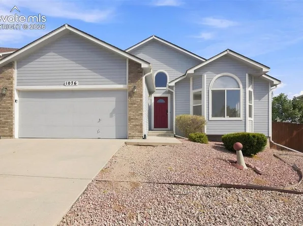 1076 Lindamood Dr, Fountain, CO 80817