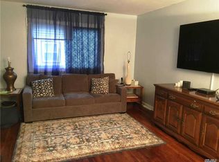 268 Monitor St, Westbury, NY 11590