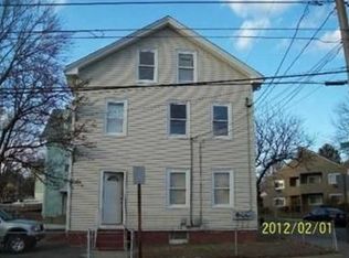 48 Knowles St, Pawtucket, RI 02860