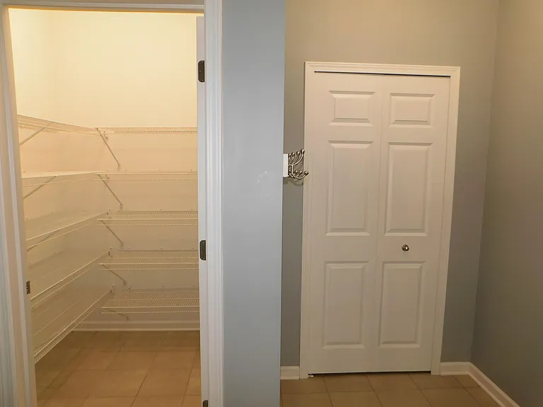 4251 Lilac Ln — Photo 12