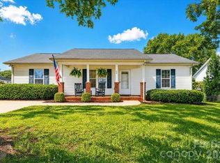 46 Linford St, Belmont, NC 28012