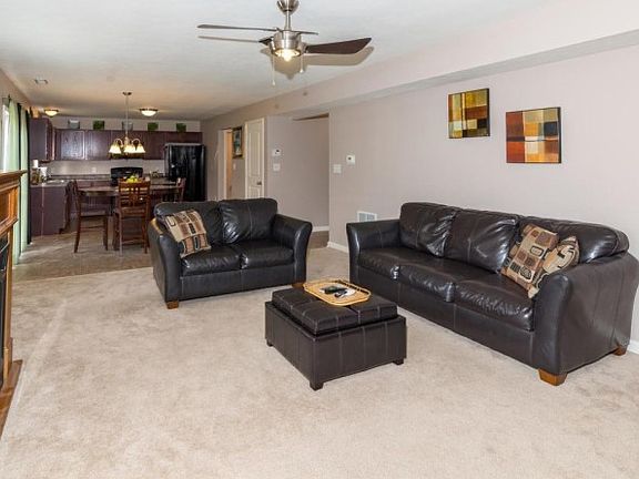 5th image of 11801 Newcastle Dr