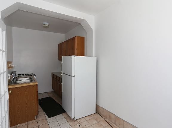 5th image of 4851 N Damen Ave APT 101