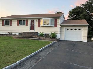 79 Pine Dr, Stony Pt, NY 10980