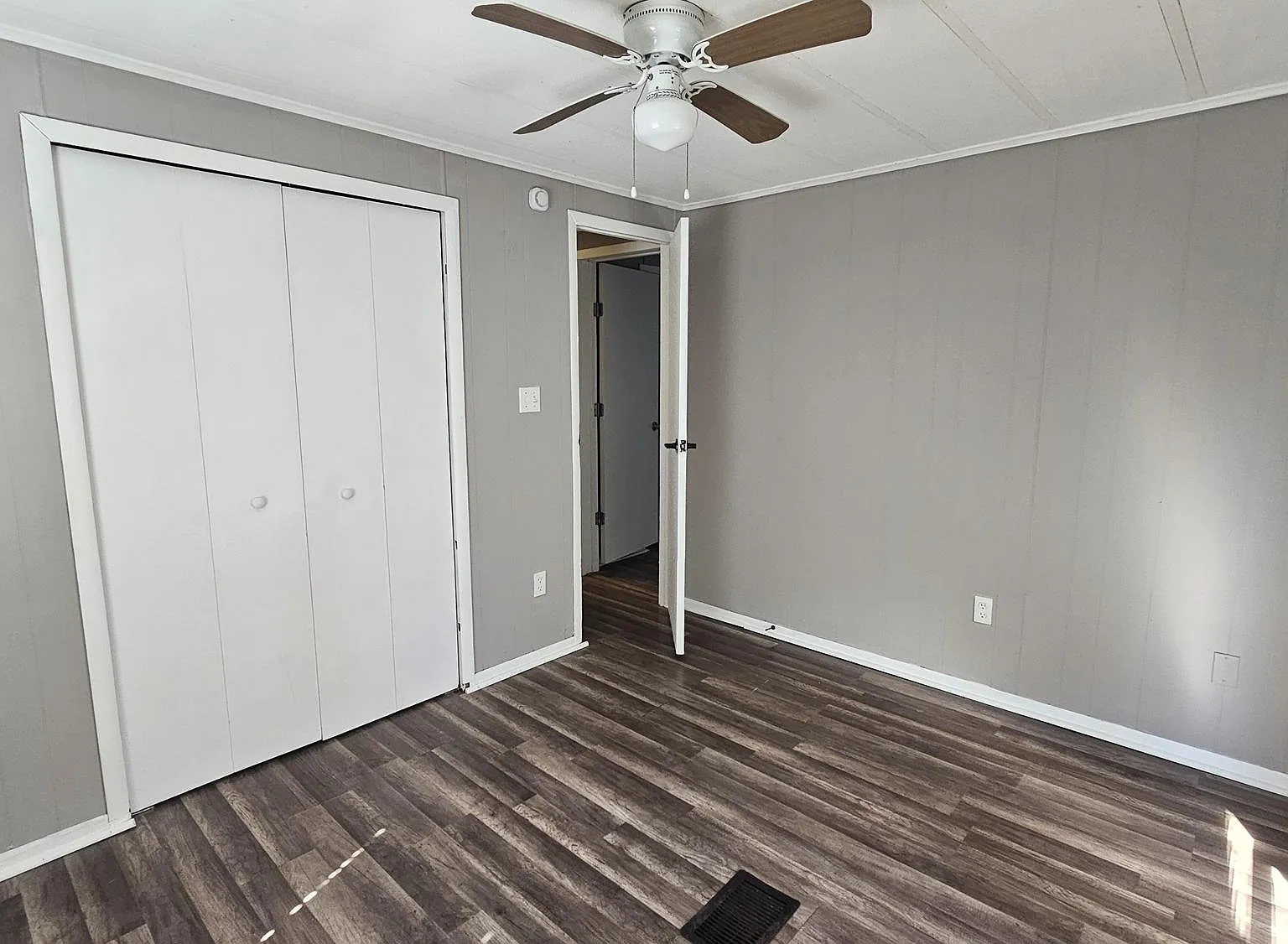 3 bed, 1152 sqft, $1,450 — Photo 4