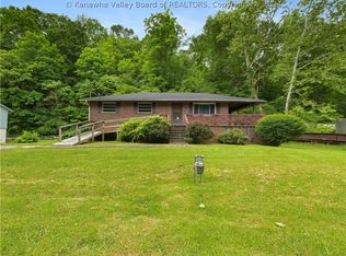 4779 Washington St W, Cross Lanes, WV 25313
