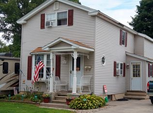21 Sauquoit St, Whitesboro, NY 13492