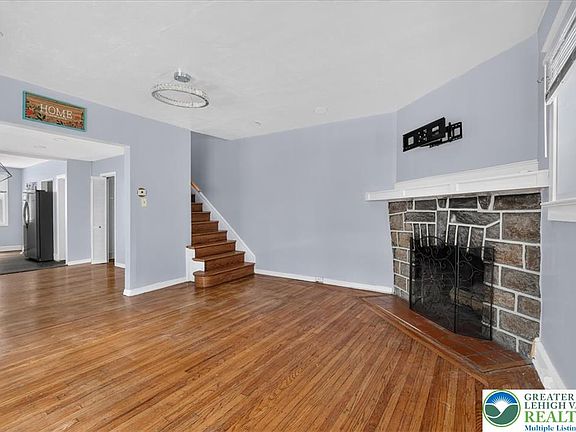3rd image of 3826 Albermarle Ave