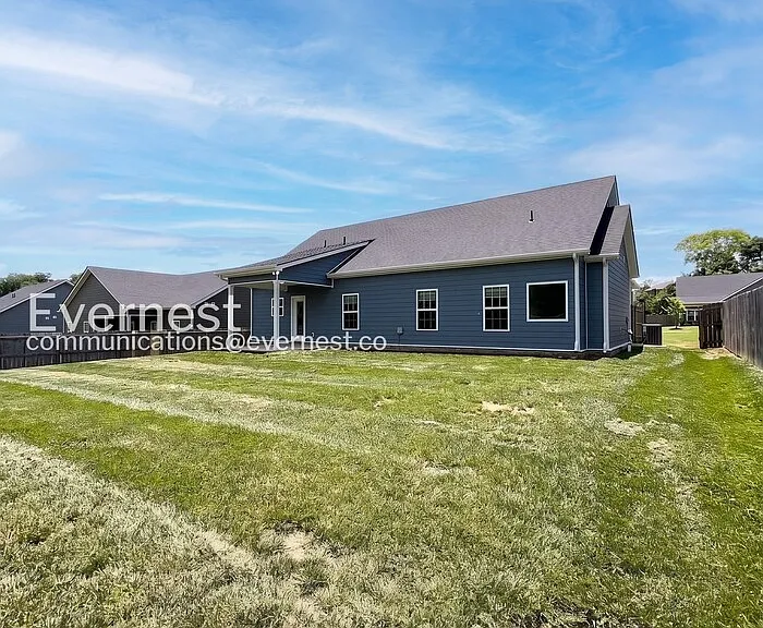 1011 Echo Ridge Rd — Photo 31