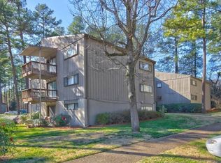 531 Pine Ridge Pl, Raleigh, NC 27609