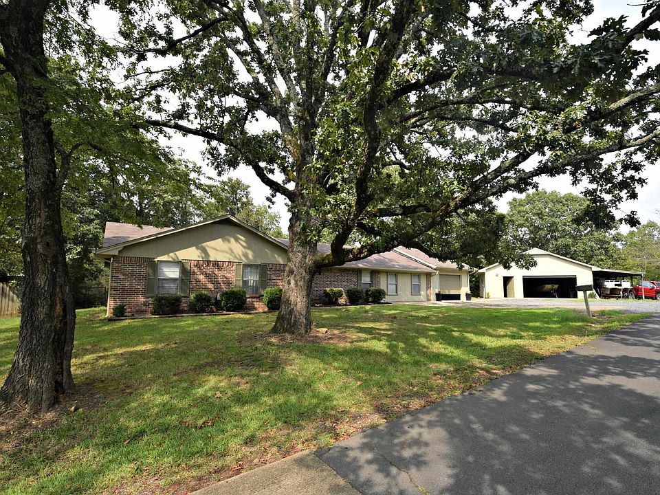 1st image of 809 Karen Dr