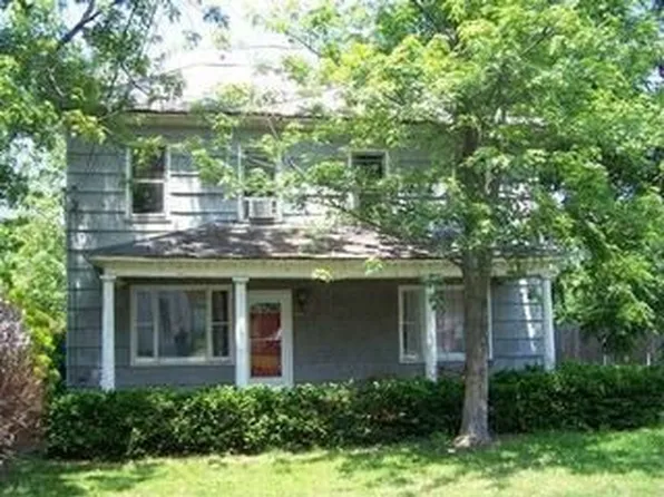 8111 Maple St, Thurston, OH 43157