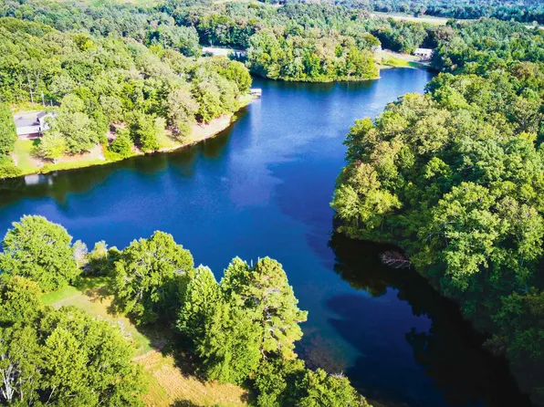 131 Bates Dr, Red Bay, AL 35582