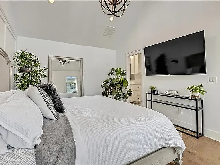 4910 Morris Ln — Photo 15