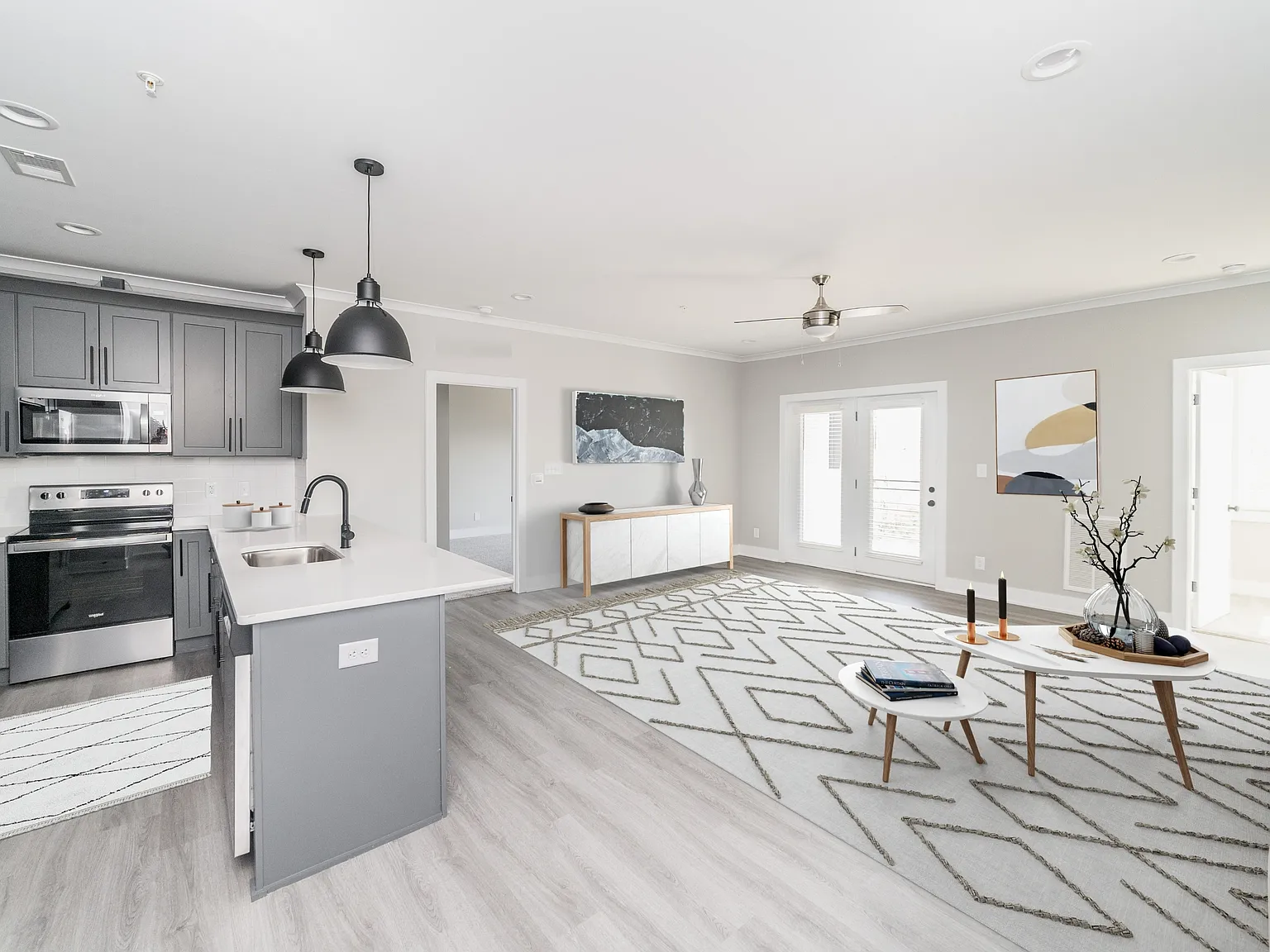 101 Juniper Dr — Photo 1
