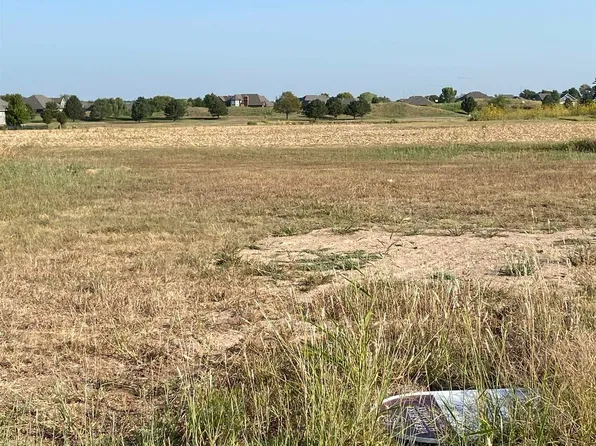 720 Goldspike Lot 14-C, Newton, KS 67114