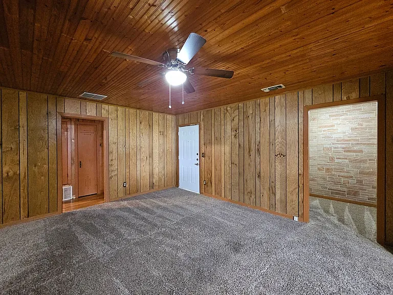809 Evetts Rd — Photo 8