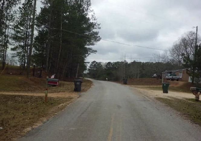 2nd image of 437 Old Ferry Rd