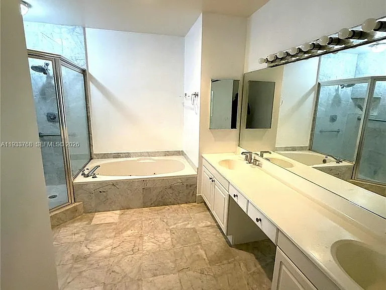 3640 Yacht Club Dr #104 — Photo 11