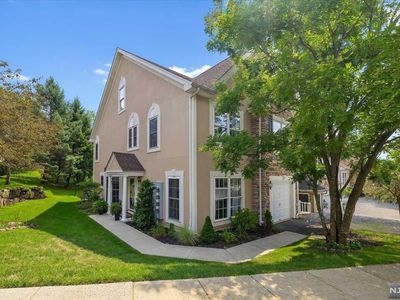 75 Magnolia Way, North Haledon, NJ, 07508