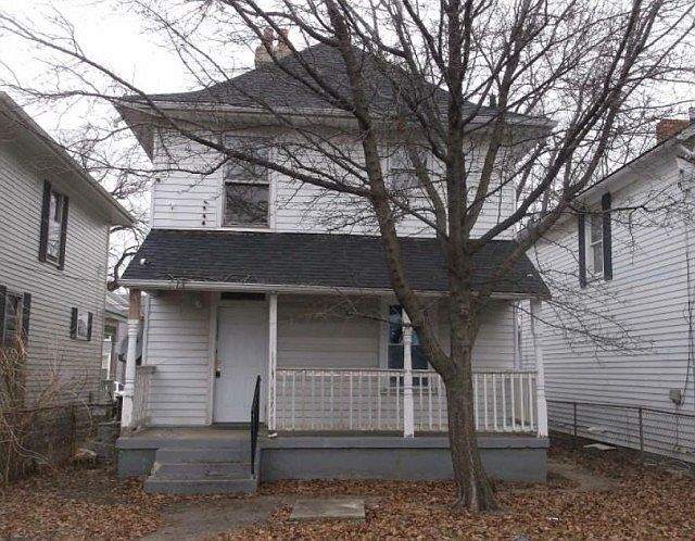 2nd image of 107 Gordon Ave