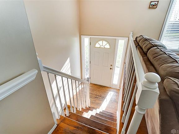4th image of 1064 Poinciana Dr