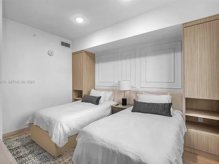 4220 Laguna St #505 — Photo 16