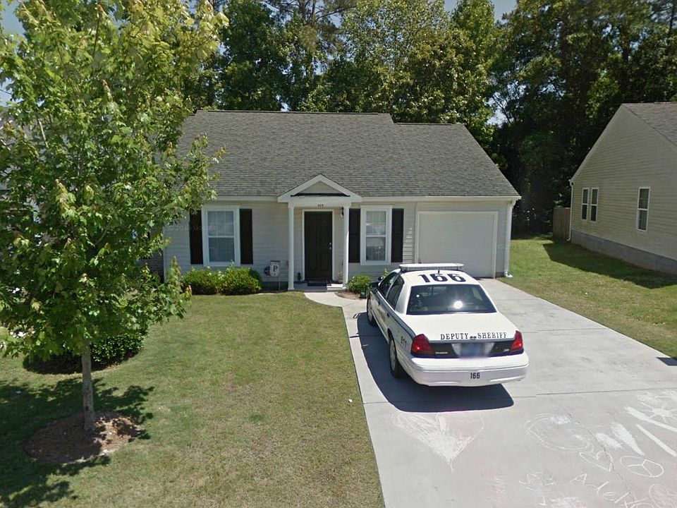 2nd image of 252 Reagan Dr