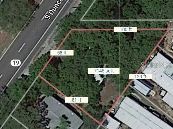 1051 S Duncan Dr #17, Tavares, FL 32778